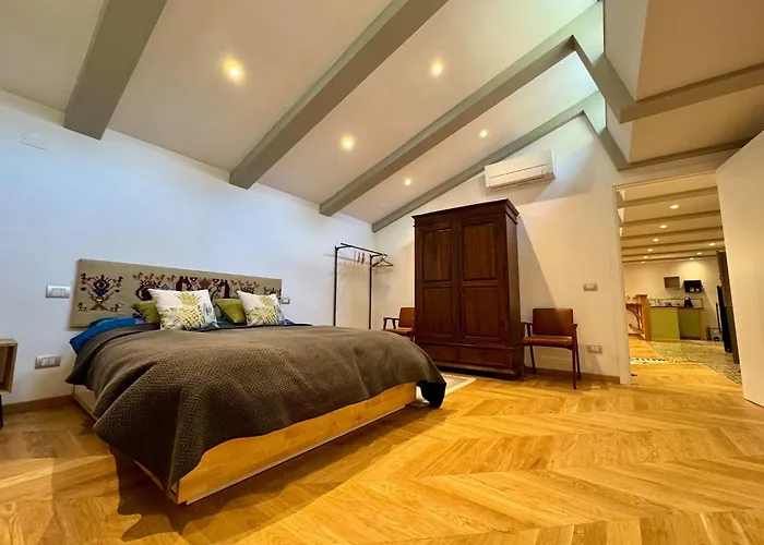 Spacious Loft In Aventine Area Apartamento Roma